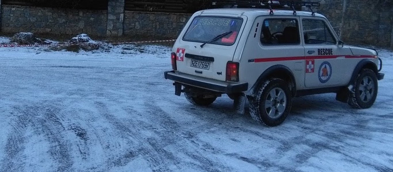 Χαμηλές θερμοκρασίες και χιόνια σε Ιωάννινα και Ευρυτανία! (φωτό, βίντεο)